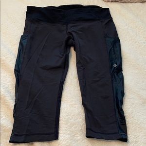 Lululemon Black Cropped Leggings